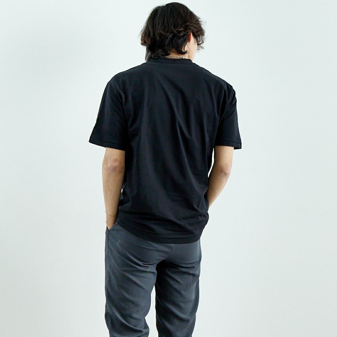 THE NORTH FACE [ザ ノースフェイス] ショートスリーブ フラッシュドライパックTシャツ [NT32542] K &&モデル身長：179cm 着用サイズ：L&&