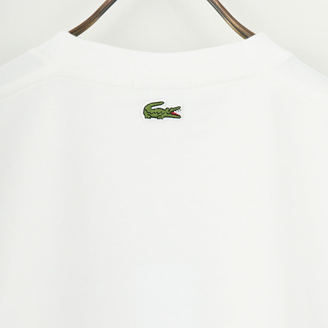 LACOSTE [ラコステ] アーチネームカレッジロゴTシャツ [TH2733] 70V FARINE