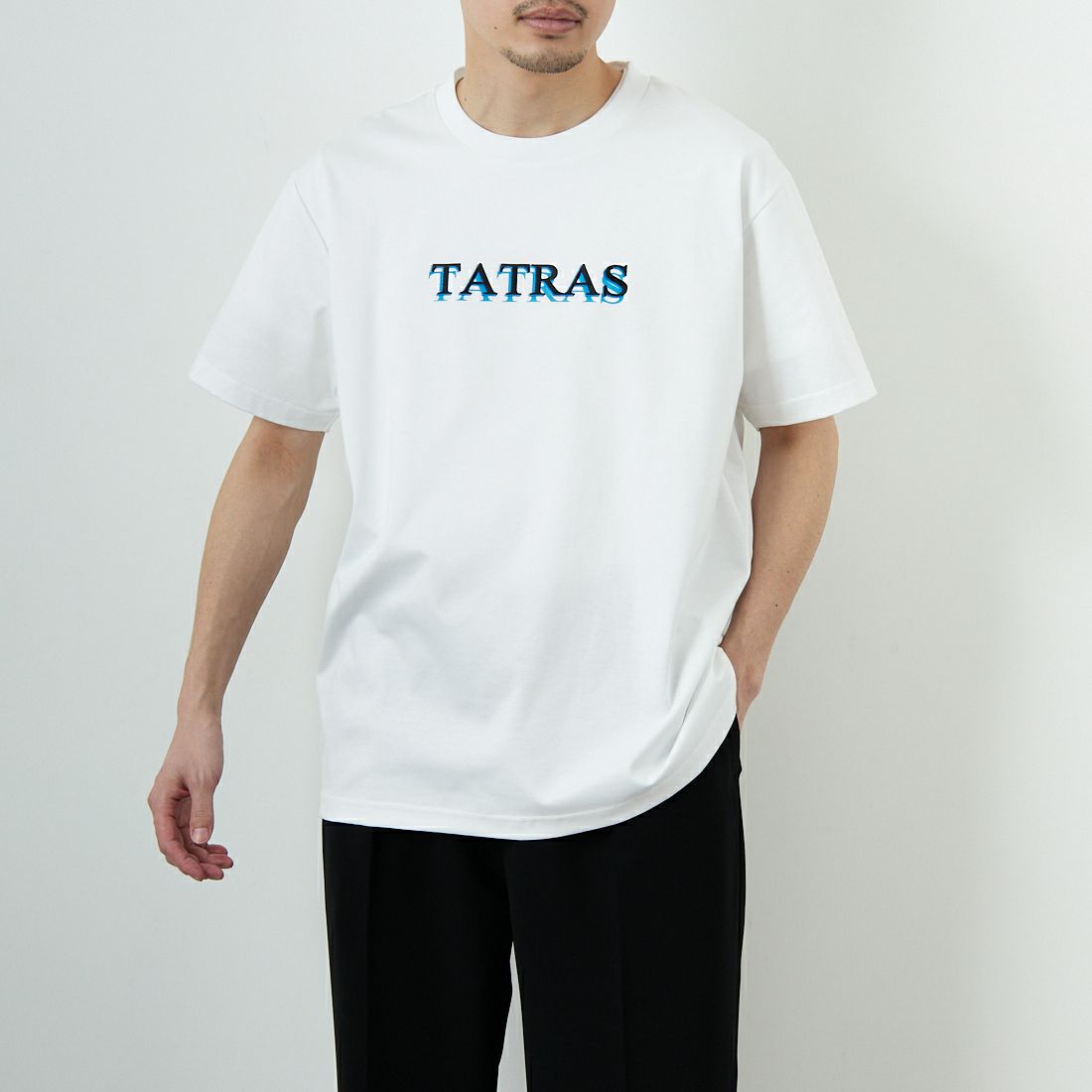 TATRAS [タトラス] RISTEN ショートスリーブTシャツ [MTKE25S8037-M] WHITE&&モデル身長：168cm 着用サイズ：2&&