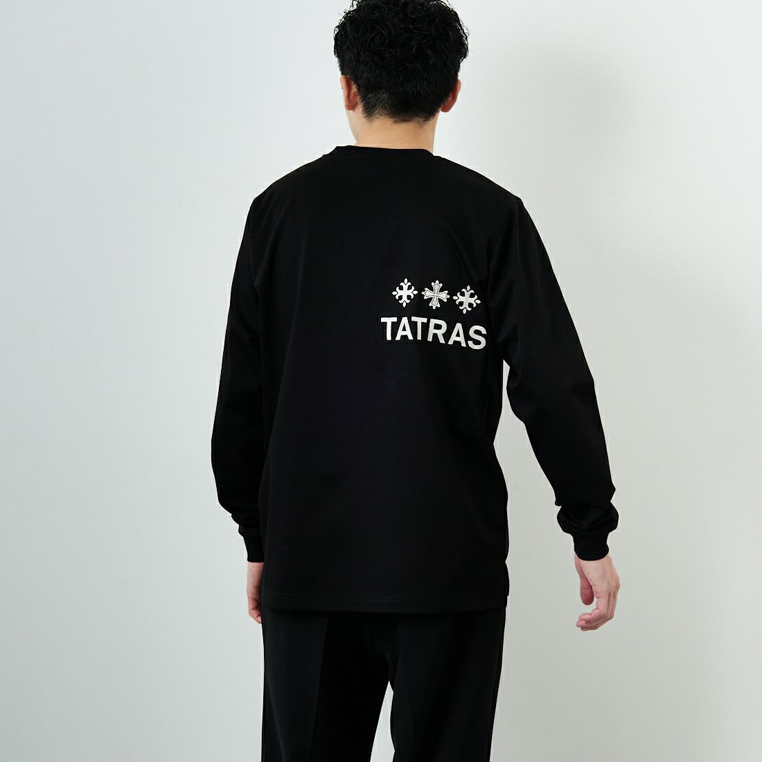 BLACK&&モデル身長：168cm 着用サイズ：1&&