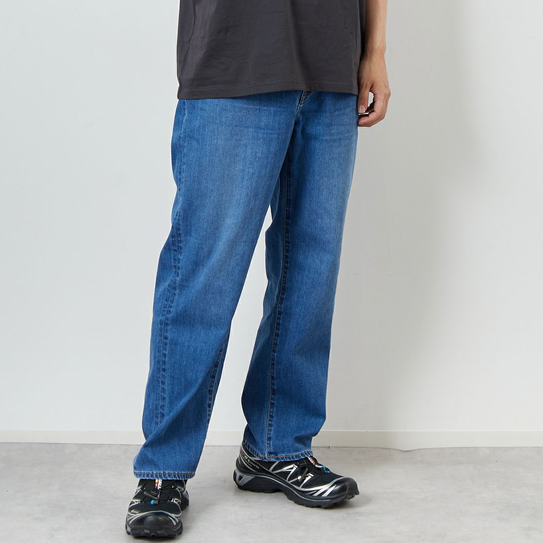 YANUK [ヤヌーク] ワイドストレート Roomy [57251203] ABL &&モデル身長：179cm 着用サイズ：M&&