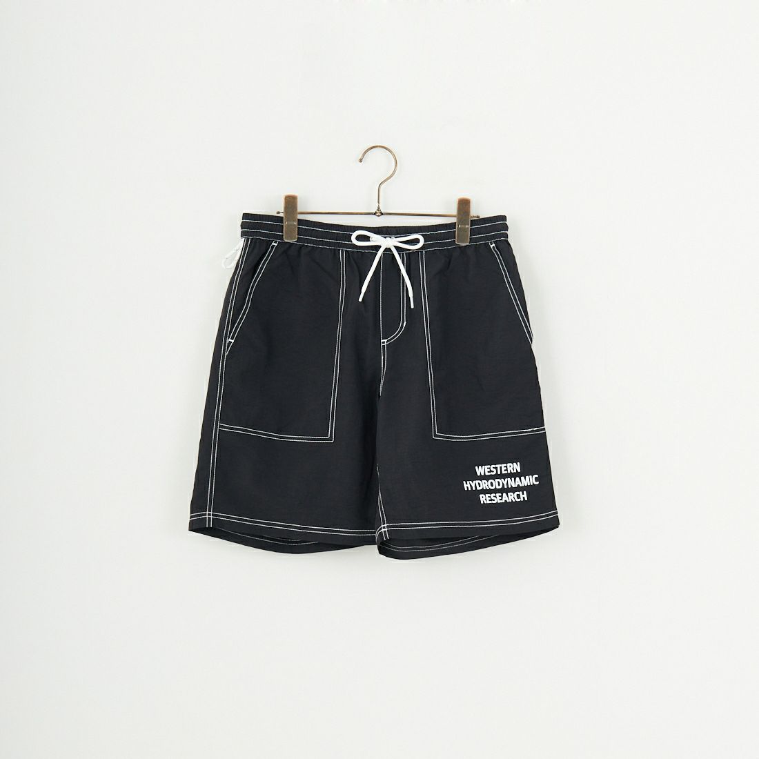 01 BLACK