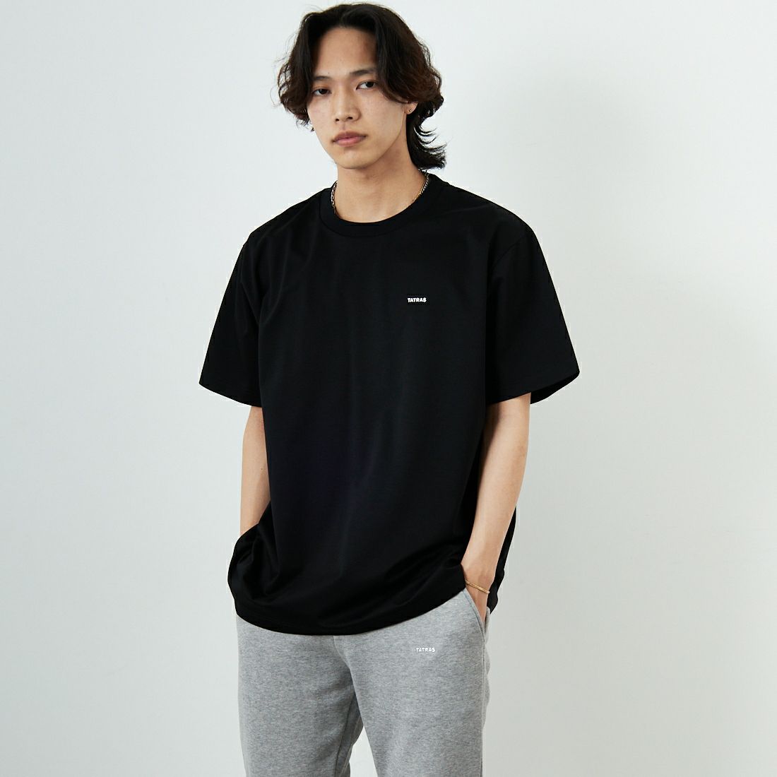 BLACK&&モデル身長：179cm 着用サイズ：4&&