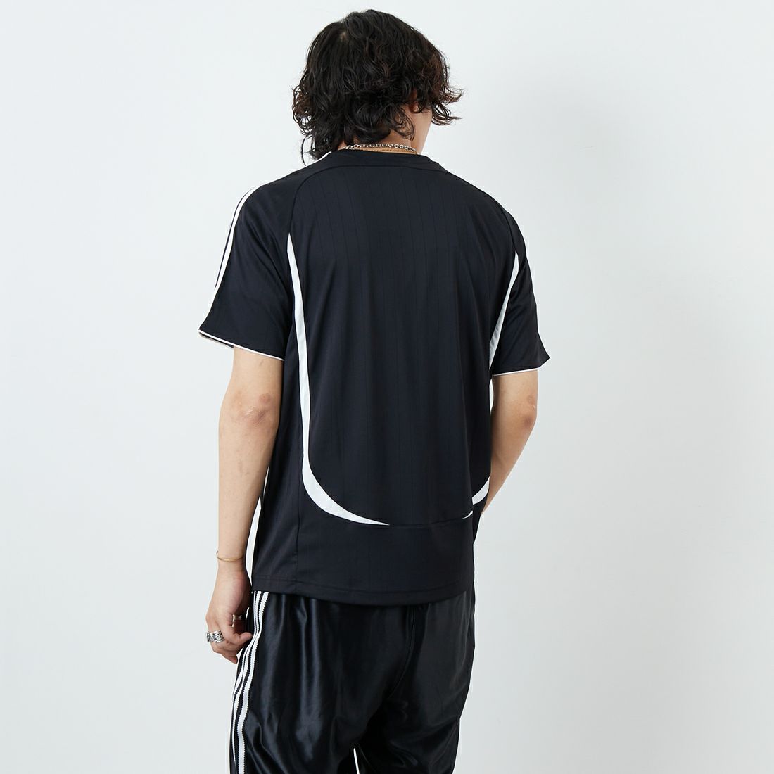 adidas Originals [アディダス オリジナルス] チームガイストTシャツ [KRX30] JC6229 &&モデル身長：179cm 着用サイズ：M&&