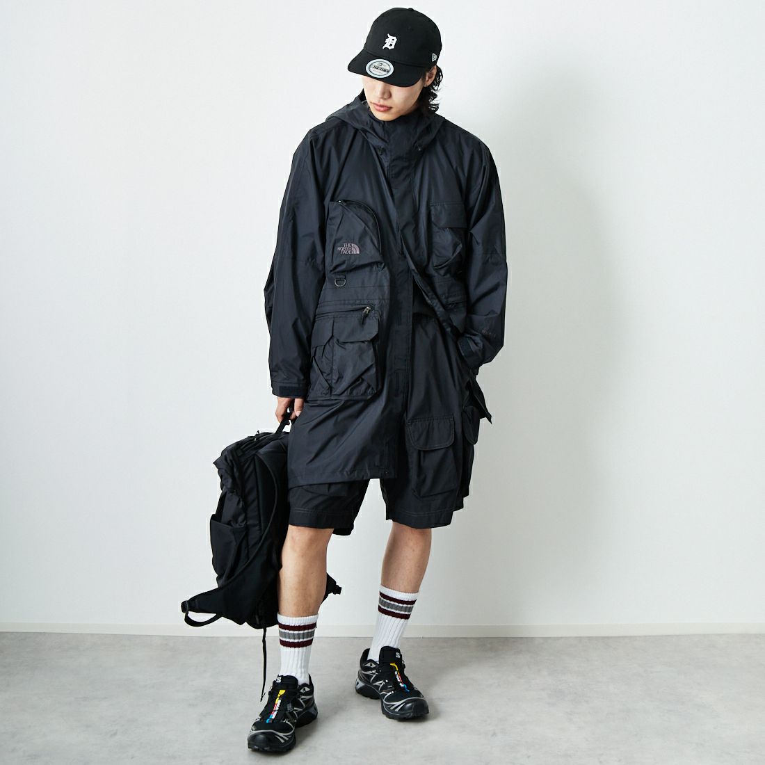 THE NORTH FACE [ザ ノースフェイス] ウーロスフィールドユーティリティポンチョ [NP12532] K &&モデル身長：179cm 着用サイズ：M&&