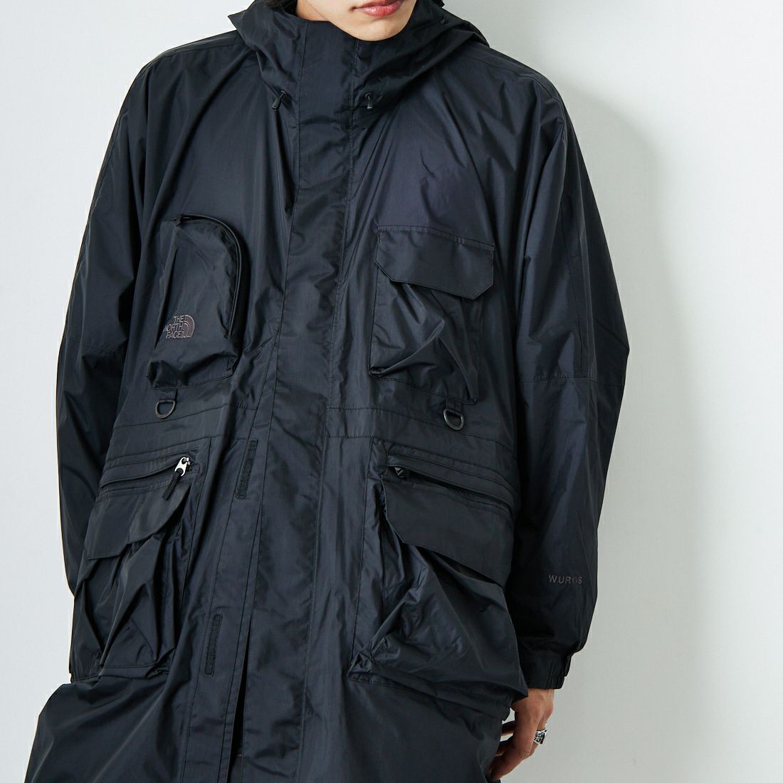THE NORTH FACE [ザ ノースフェイス] ウーロスフィールドユーティリティポンチョ [NP12532] K &&モデル身長：179cm 着用サイズ：M&&