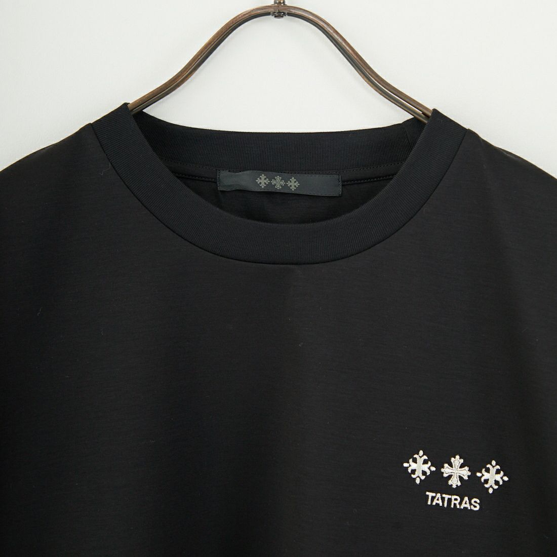 TATRAS [タトラス] NUNKI ショートスリーブTシャツ [MTAT25S8193-M] BLACK