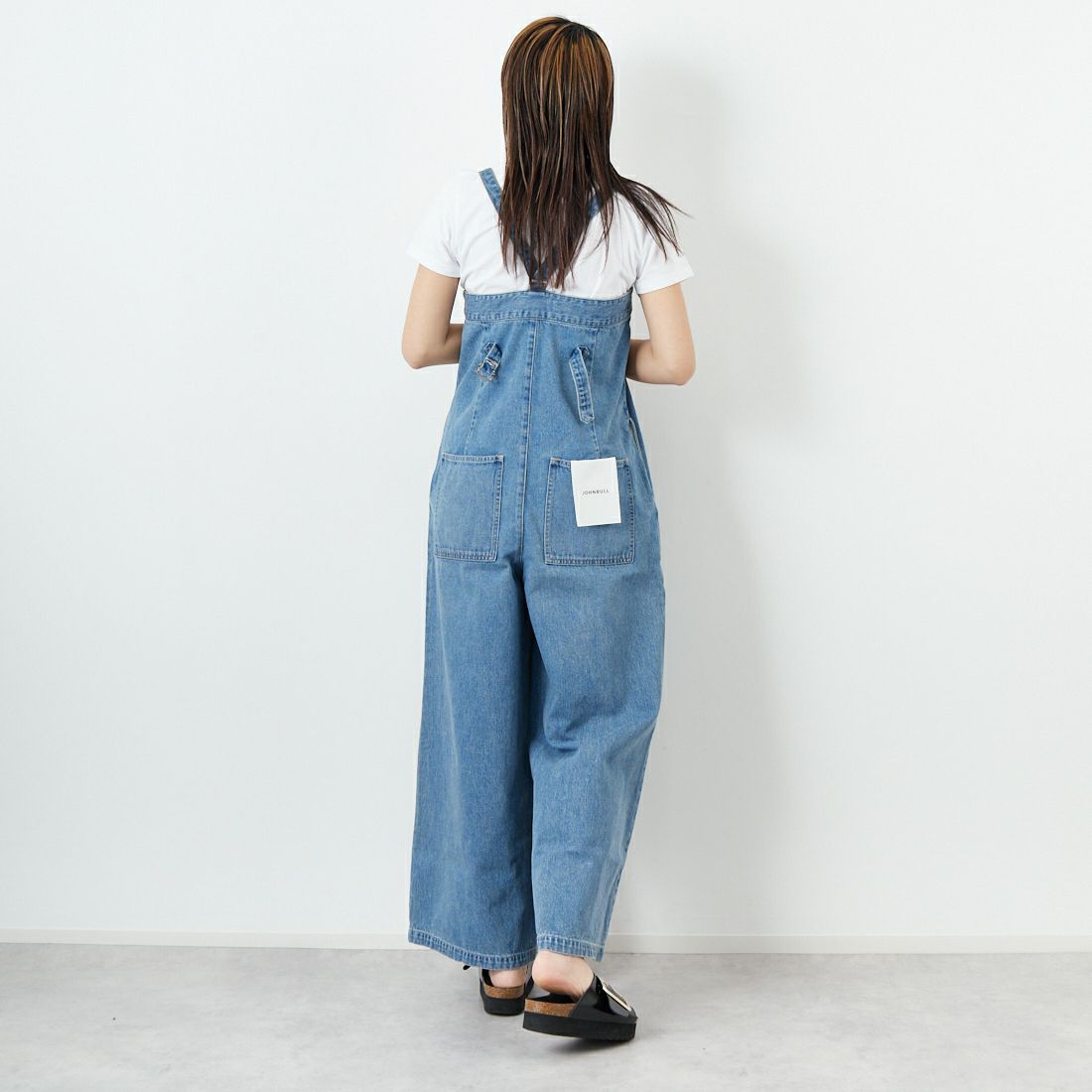 Johnbull [ジョンブル] デニムタックベアサロペット [JL251P21] 016 ﾌﾞﾘｰﾁ &&モデル身長：167cm 着用サイズ：S&&