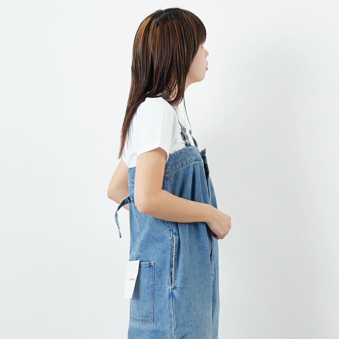 Johnbull [ジョンブル] デニムタックベアサロペット [JL251P21] 016 ﾌﾞﾘｰﾁ &&モデル身長：167cm 着用サイズ：S&&