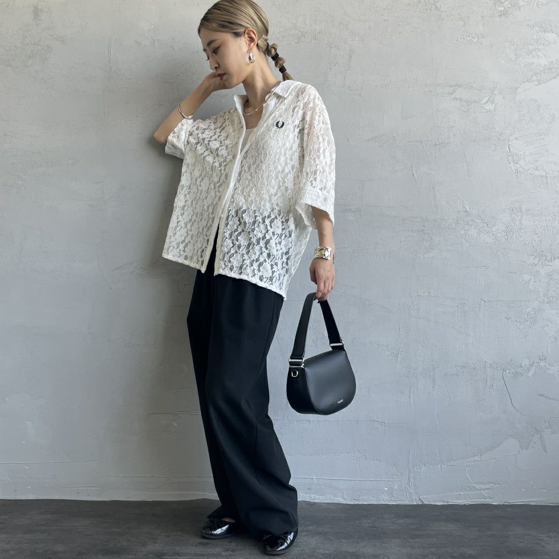 FRED PERRY [フレッドペリー] レースシャツ [G9170] 129 SNOW W &&モデル身長：150cm 着用サイズ：10&&