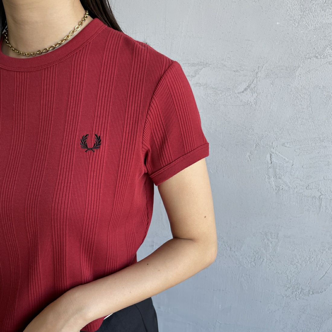 FRED PERRY [フレッドペリー] クロップド リブTシャツ [G9168] M02 BURNT