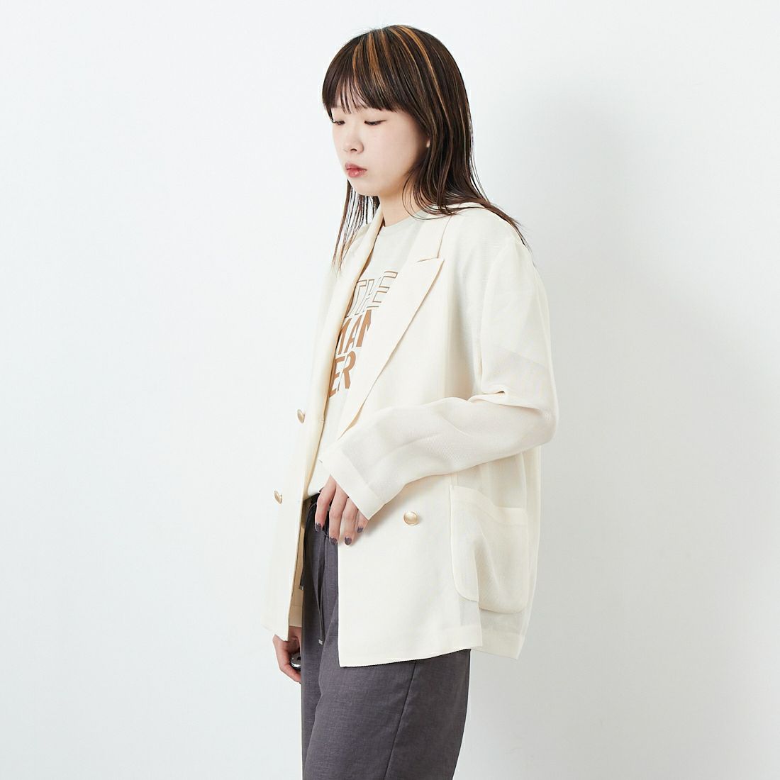 DIGNITE COLLIER [ディニテコリエ] メッシュダブルジャケット [80254200] 032 ｱｲﾎﾞﾘｰ &&モデル身長：167cm 着用サイズ：F&&