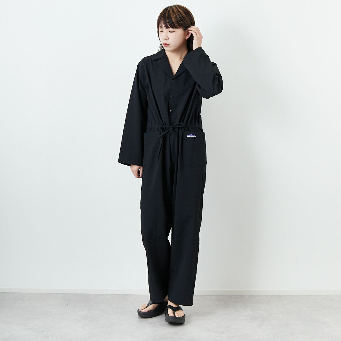 THOUSAND MILE [サウザンド マイル] オールインワン [TM251SS00152] BLACK &&モデル身長：167cm 着用サイズ：F&&