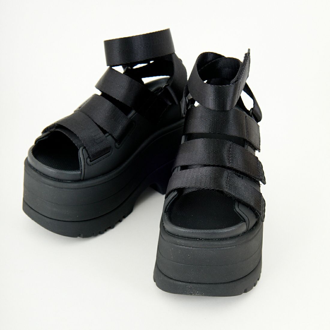 UGG [アグ] ゴールデンライズ [1167431] BLACK