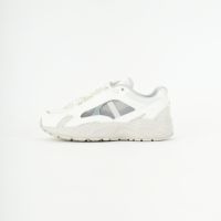 PURE WHITE