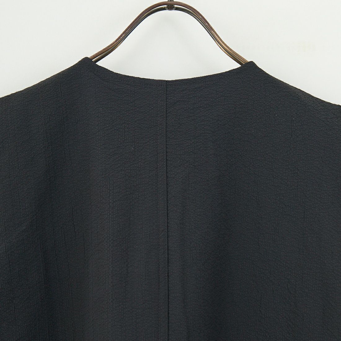 THOUSAND MILE [サウザンド マイル] 別注 シアサッカーハーフジップ ノースリーブワンピース [TM251SS50962-JF] BLACK