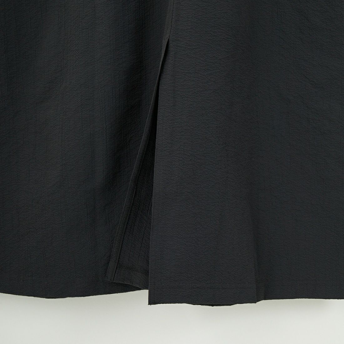 THOUSAND MILE [サウザンド マイル] 別注 シアサッカーハーフジップ ノースリーブワンピース [TM251SS50962-JF] BLACK