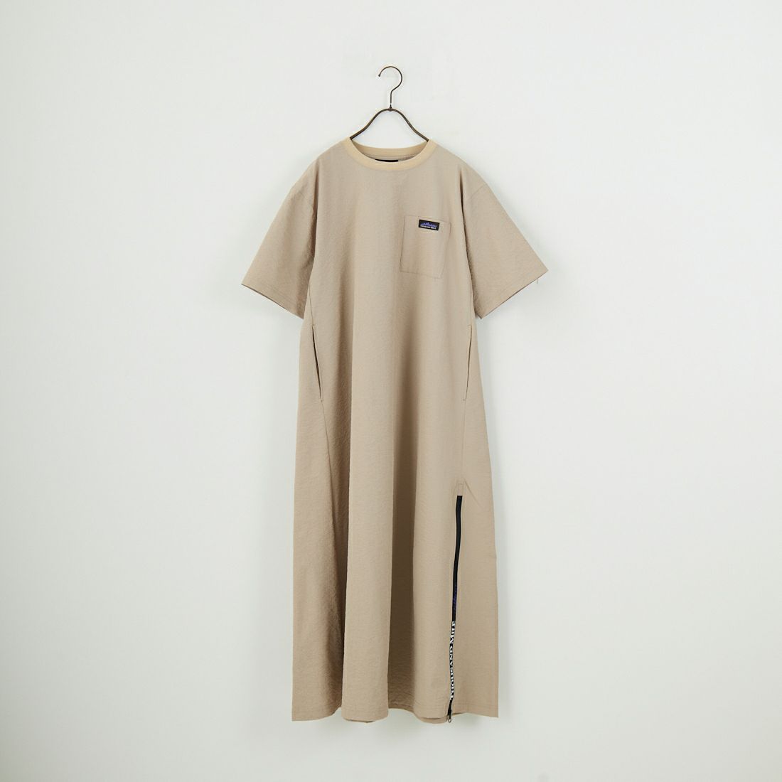 THOUSAND MILE [サウザンド マイル] 別注 シアサッカー ロゴジップ ショートスリーブワンピース [TM251SS50972-JF] BEIGE