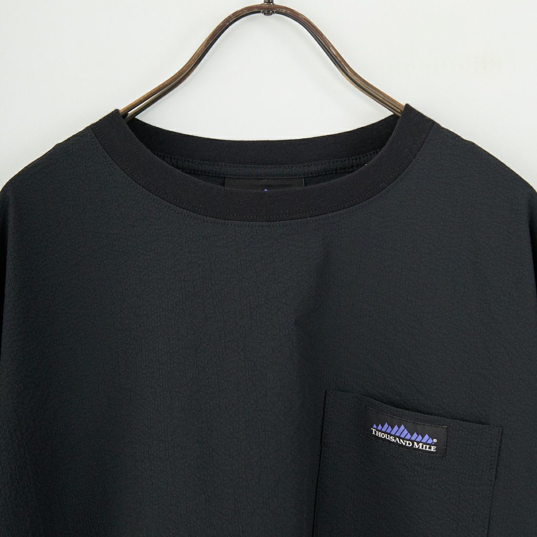 THOUSAND MILE [サウザンド マイル] 別注 シアサッカー ロゴジップ ショートスリーブワンピース [TM251SS50972-JF] BLACK