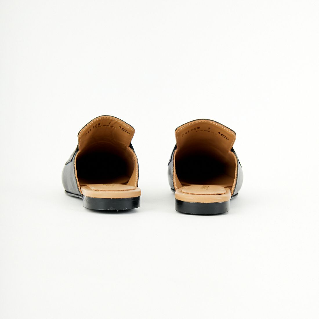 Caminando [カミナンド] スクエアトゥミュール [24110W] BLACK