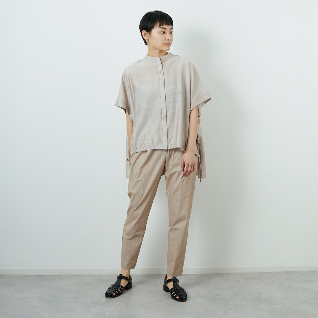 Jf Ready Made [ジェイエフレディメイド] シアー麻シャンブレーブラウス [8855330-02] 61 ﾍﾞｰｼﾞｭ &&モデル身長：160cm 着用サイズ：F&&