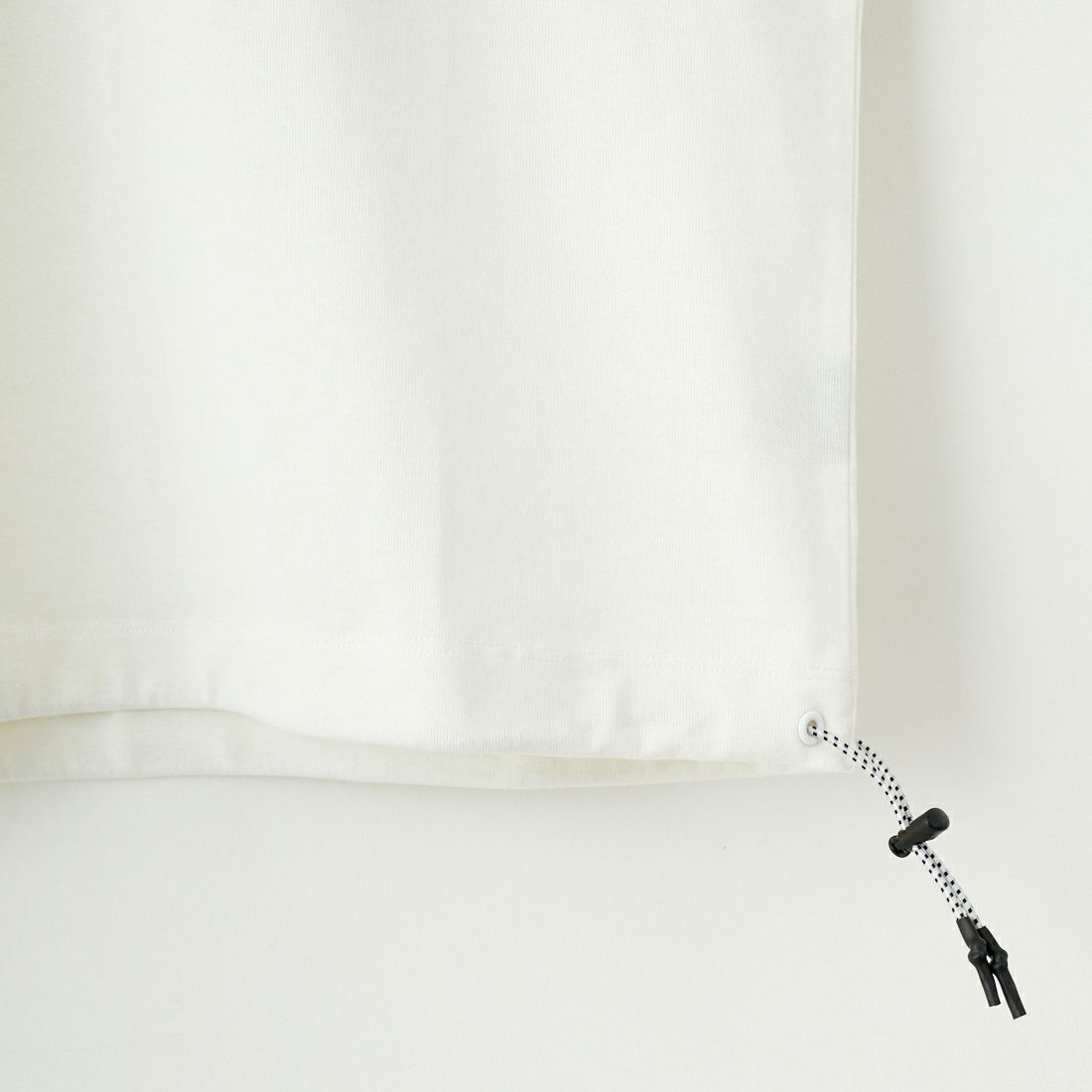 JEANSFACTORY × NANGA [ジーンズファクトリー × ナンガ] 別注 メッシュ切替え ドローコードTシャツ [NW25SS-JF7] WHITE