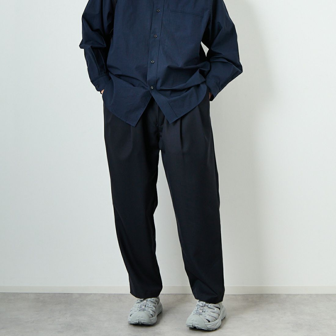 BLACK NAVY&&モデル身長：174cm 着用サイズ：48&&