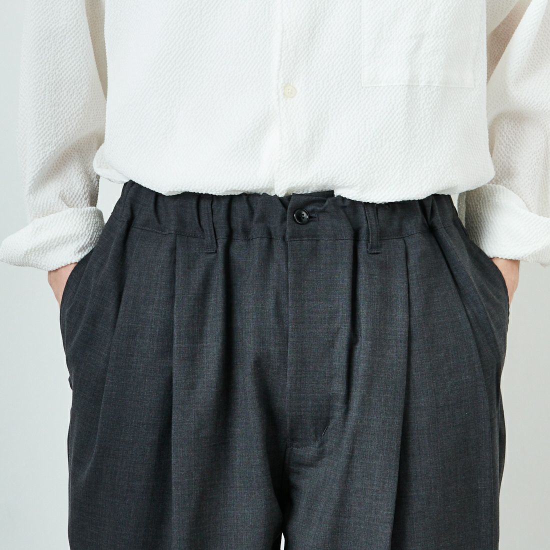 STILL BY HAND [スティルバイハンド] 別注 ツータックテーパードパンツ [2501JF-EX02-JF] CHARCOAL