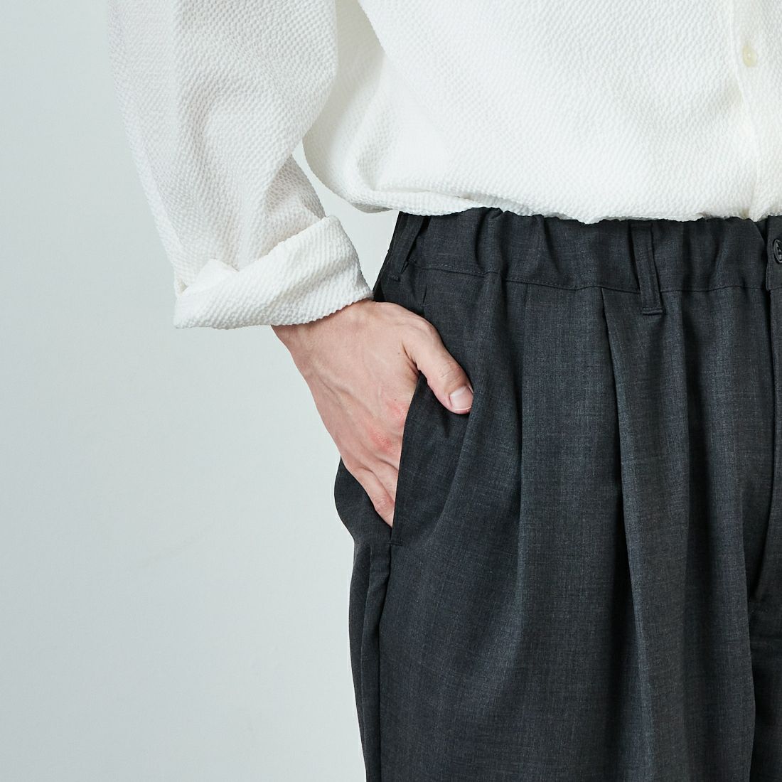 STILL BY HAND [スティルバイハンド] 別注 ツータックテーパードパンツ [2501JF-EX02-JF] CHARCOAL