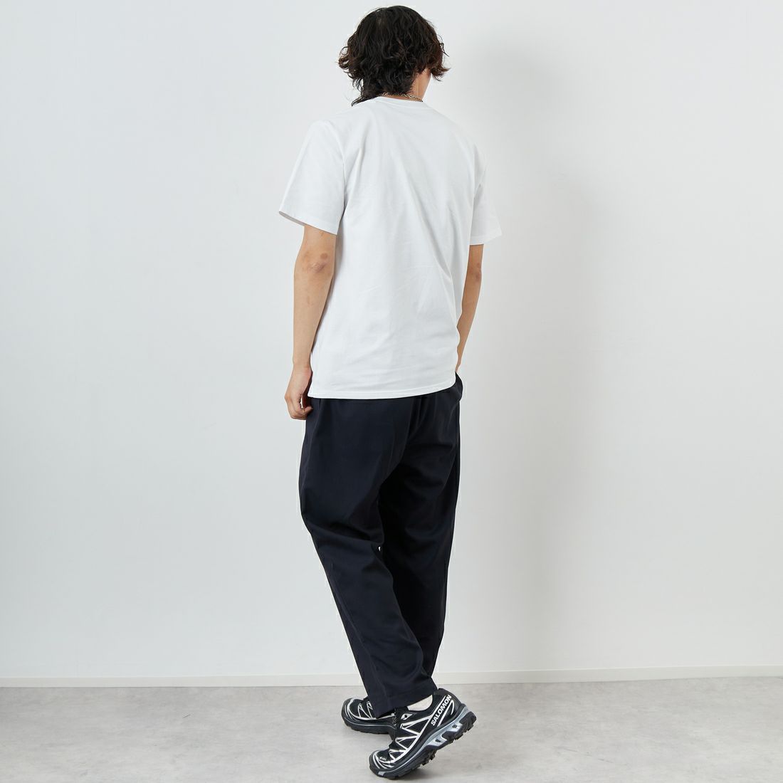 carhartt WIP [カーハートダブリューアイピー] ショートスリーブユニバーシティTシャツ [I034851] WHITE/BLAC &&モデル身長：179cm 着用サイズ：M&&