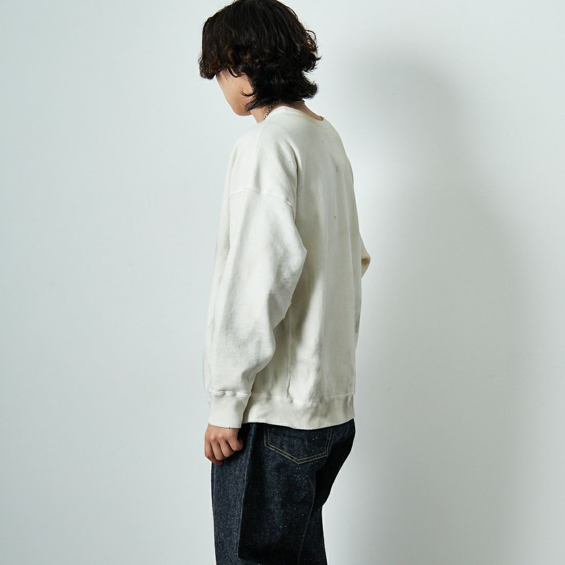 BOW WOW [バウワウ] BALL AND CHAIN ロングスリーブスウェット [BW251-BCSS] WHITE AGIN &&モデル身長：179cm 着用サイズ：XL&&