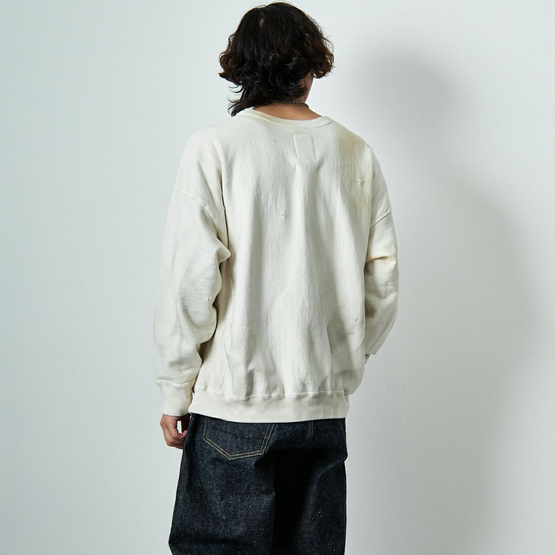 BOW WOW [バウワウ] BALL AND CHAIN ロングスリーブスウェット [BW251-BCSS] WHITE AGIN &&モデル身長：179cm 着用サイズ：XL&&
