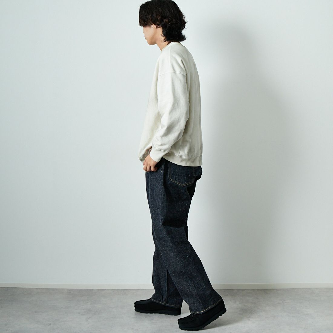 BOW WOW [バウワウ] BALL AND CHAIN ロングスリーブスウェット [BW251-BCSS] WHITE AGIN &&モデル身長：179cm 着用サイズ：XL&&