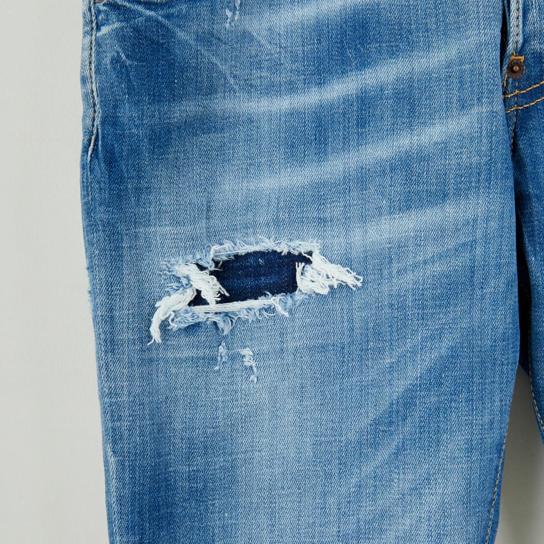 Dsquared2 [ディースクエアード] スケータージーンズ [71LB1577-30342] 470 NAVY B