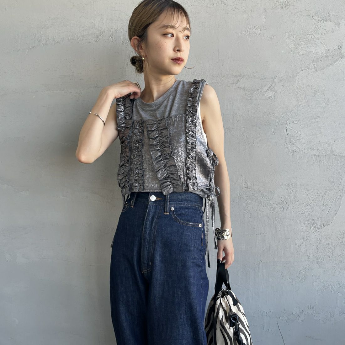 07 GRAY&&モデル身長：150cm 着用サイズ：F&&