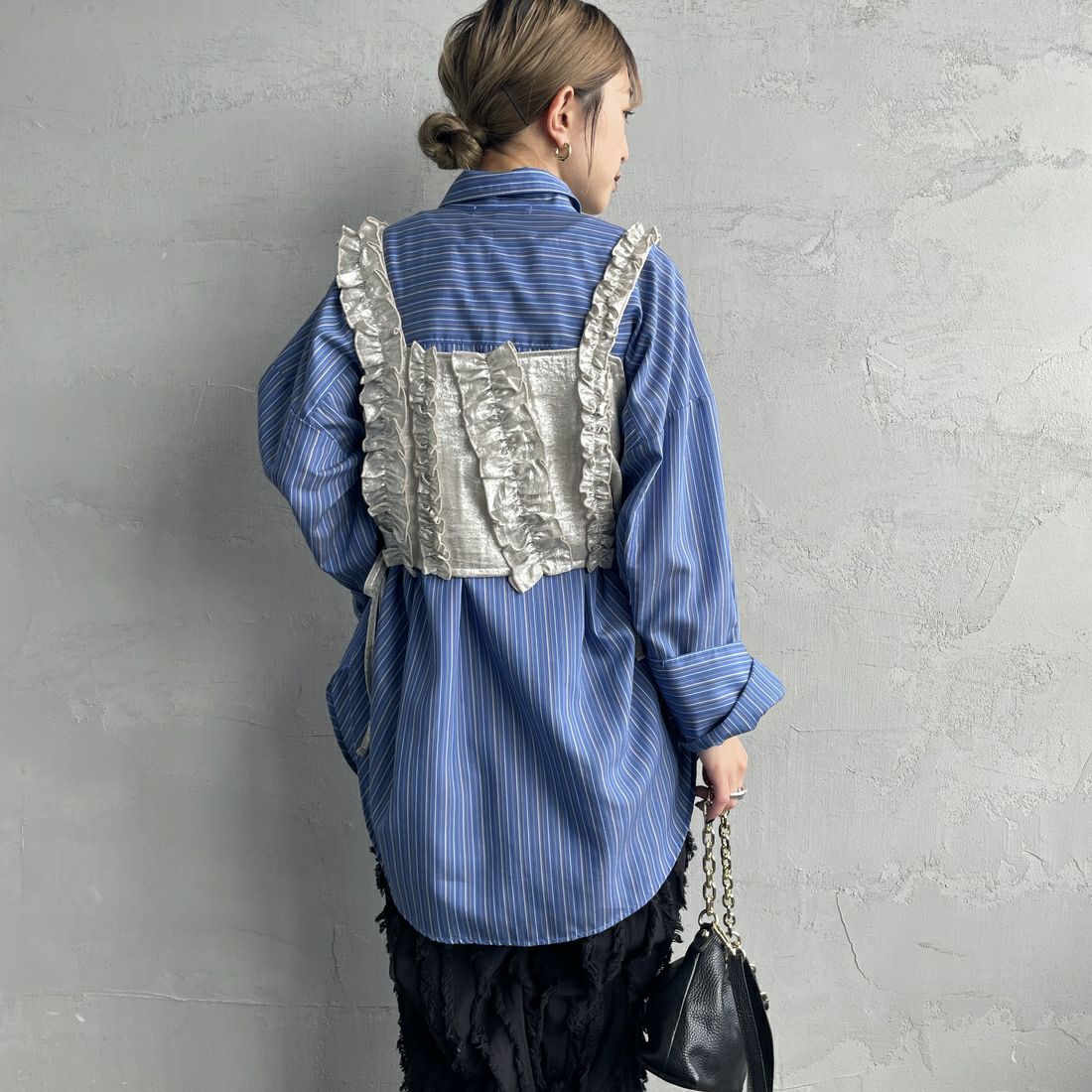 nenom [ネノム] マルチWAY箔フリルビスチェ [NE25112001] 02 OFF &&モデル身長：150cm 着用サイズ：F&&