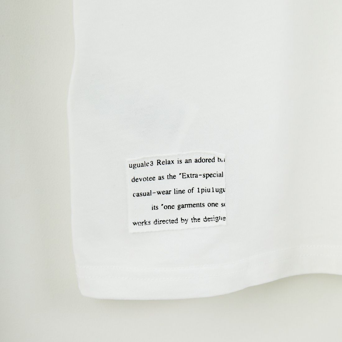 1PIU1UGUALE3 RELAX [ウノ ピゥ ウノ ウグァーレ トレ] パッチデザインロゴ半袖Tシャツ [UST-25064] SN10 WHITE