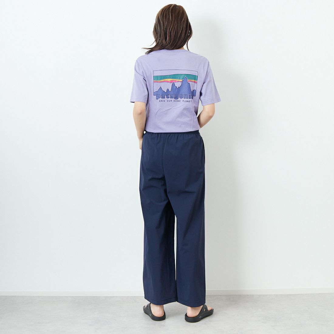 SOMETHING [サムシング] ウエストゴムSLワイドパンツ [SN9005] 5004 NAVY &&モデル身長：167cm 着用サイズ：F&&