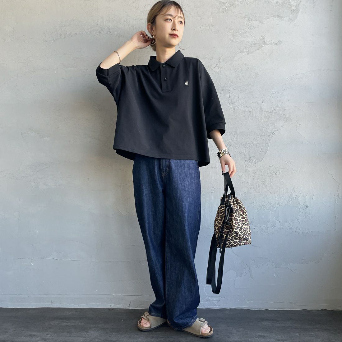 Gymphlex [ジムフレックス] ポロカラー ドルマンスリーブ プルオーバー [GY-C0447QSK] BLACK &&モデル身長：150cm 着用サイズ：14&&