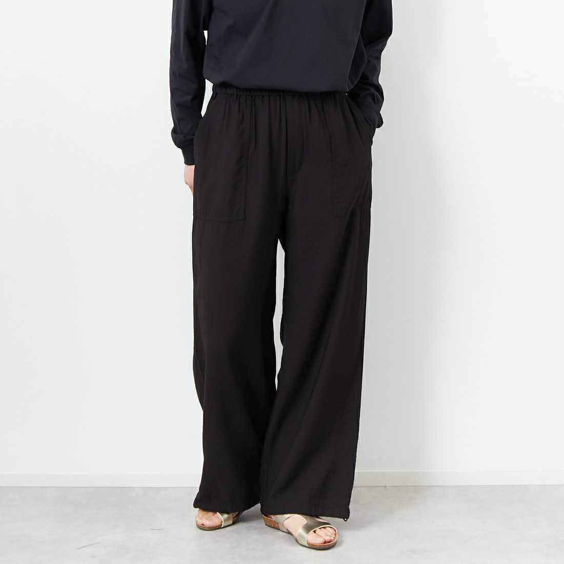 5075 BLACK&&モデル身長：160cm 着用サイズ：F&&