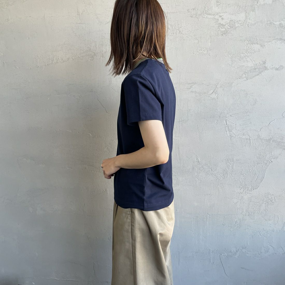 Gymphlex [ジムフレックス] クルーネック ニットライン Tシャツ [GY-C0448CCB] NAVY/BEIGE &&モデル身長：158cm 着用サイズ：14&&