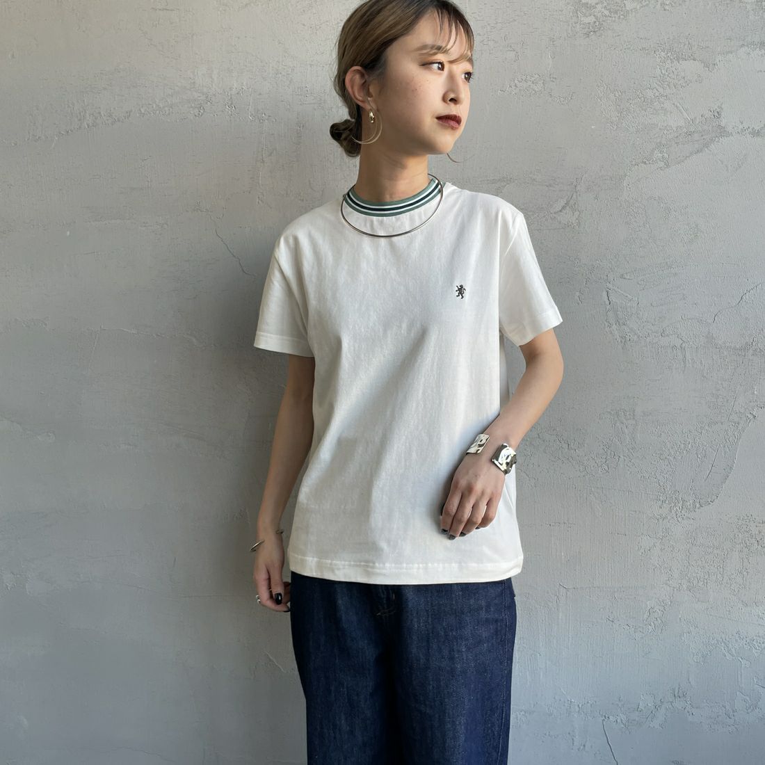 Gymphlex [ジムフレックス] クルーネック ニットライン Tシャツ [GY-C0448CCB] WHITE/GREE &&モデル身長：150cm 着用サイズ：14&&