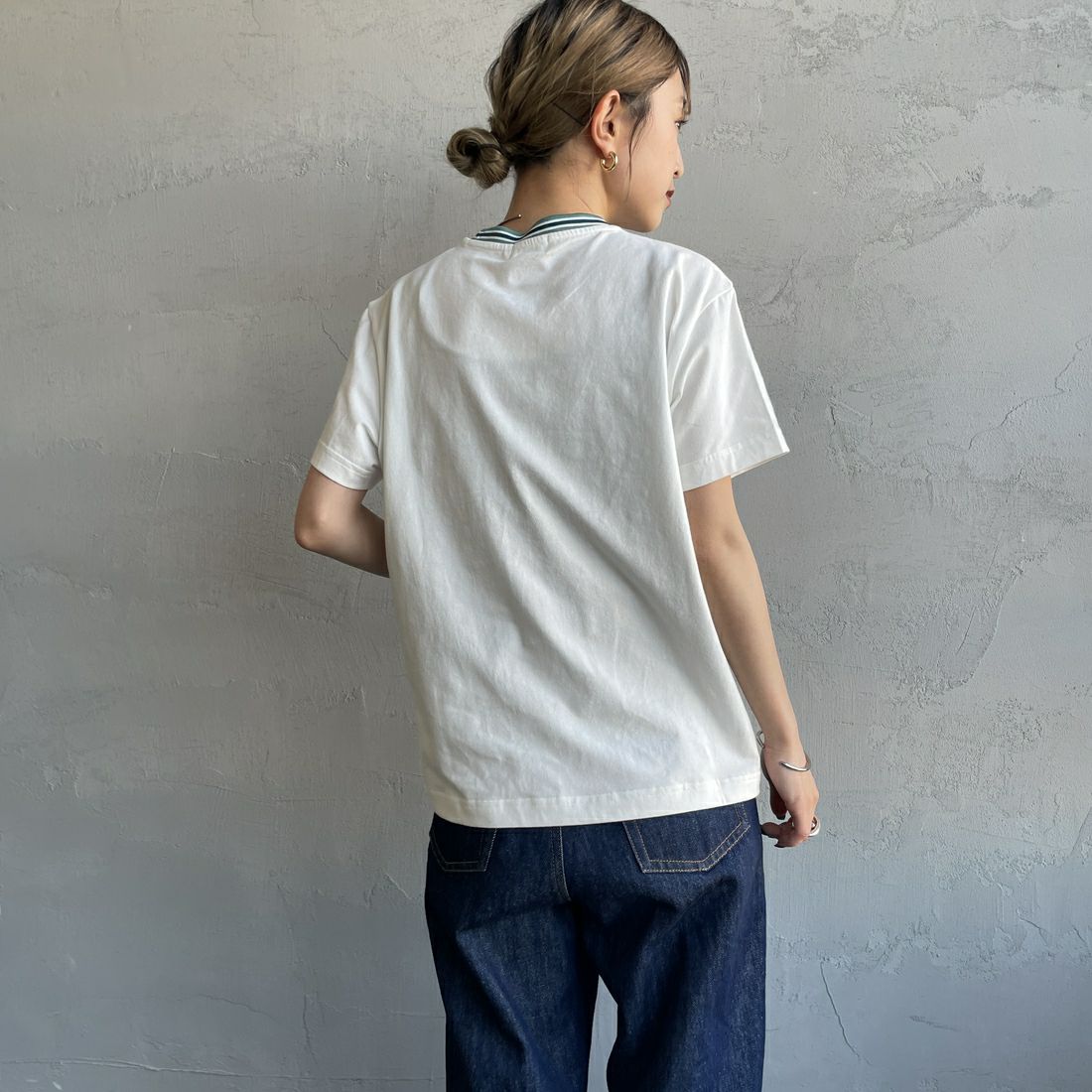 Gymphlex [ジムフレックス] クルーネック ニットライン Tシャツ [GY-C0448CCB] WHITE/GREE &&モデル身長：150cm 着用サイズ：14&&