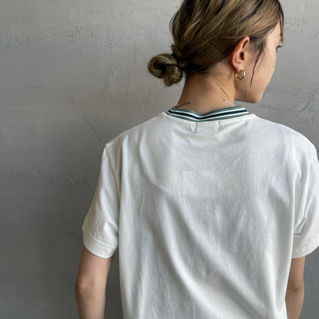 Gymphlex [ジムフレックス] クルーネック ニットライン Tシャツ [GY-C0448CCB] WHITE/GREE &&モデル身長：150cm 着用サイズ：14&&