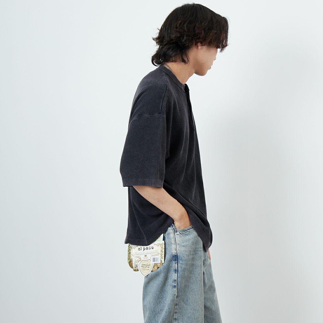 Health knit [ヘルスニット] ヘンリーネック ショートスリーブTシャツ [HR25S-M112] INK BLACK &&モデル身長：179cm 着用サイズ：L&&