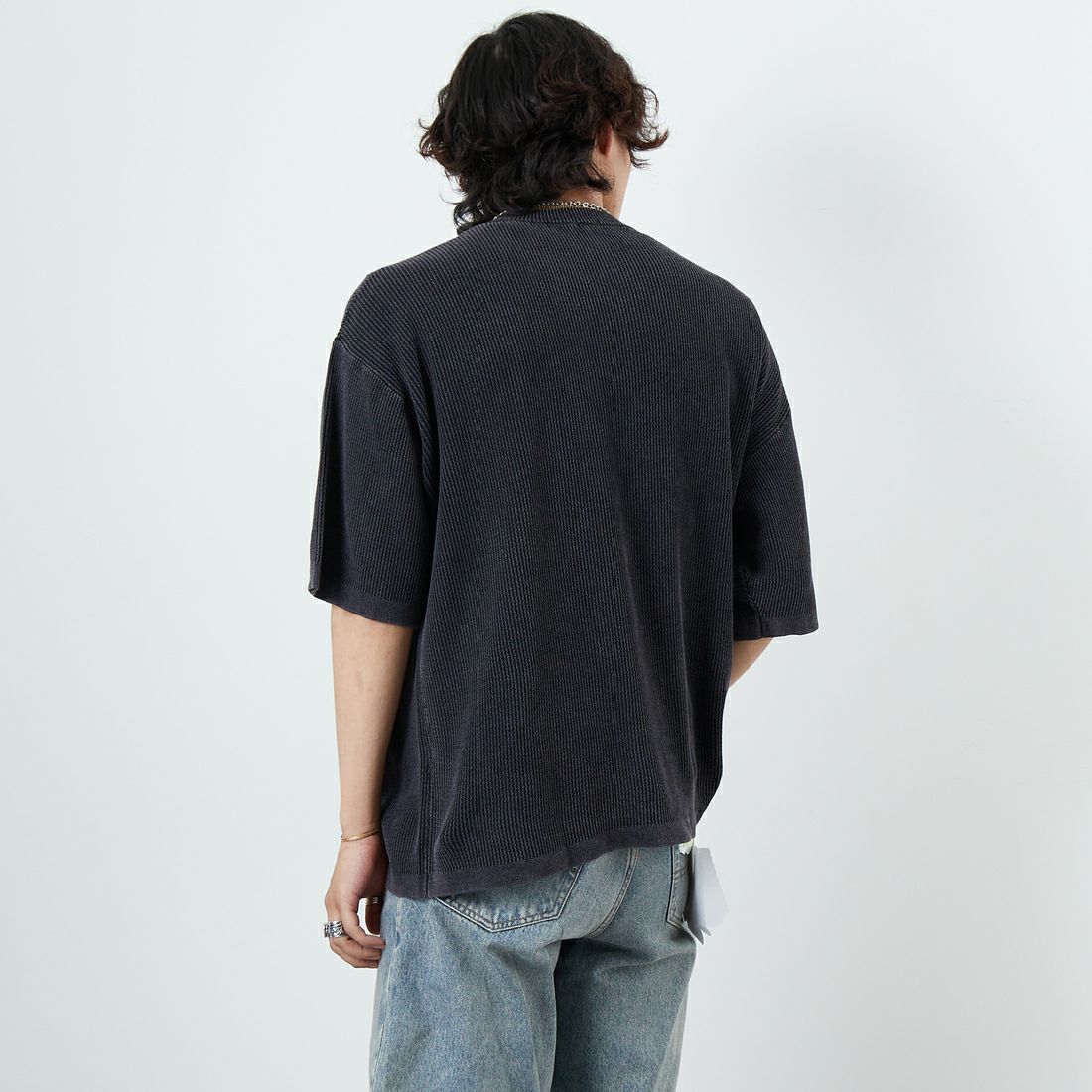 Health knit [ヘルスニット] ヘンリーネック ショートスリーブTシャツ [HR25S-M112] INK BLACK &&モデル身長：179cm 着用サイズ：L&&