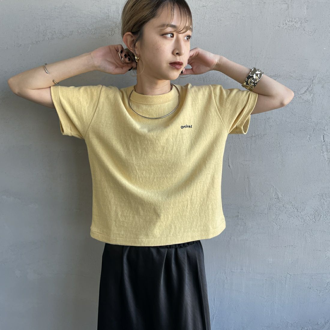 YELLOW&&モデル身長：150cm 着用サイズ：2&&