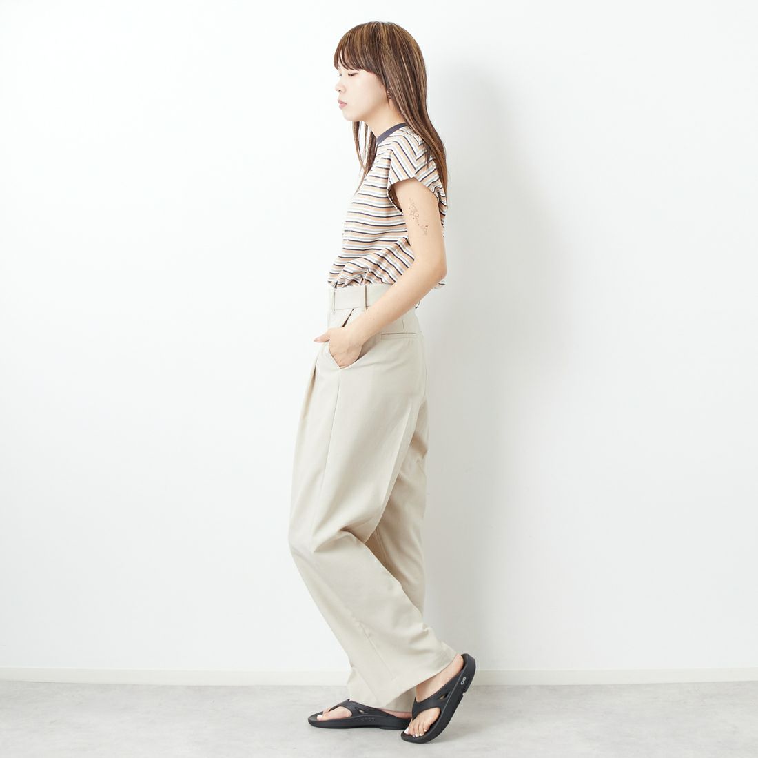 Gymphlex [ジムフレックス] スリーブレスTシャツ [GY-C0445MST] BEIGE STRI &&モデル身長：167cm 着用サイズ：14&&