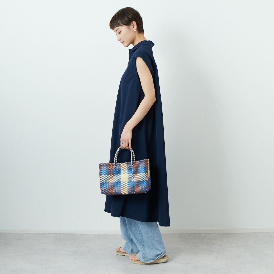 Gymphlex [ジムフレックス] ポロ衿スリーブレスワンピース [GY-G0100QSK] DK.NAVY &&モデル身長：160cm 着用サイズ：14&&