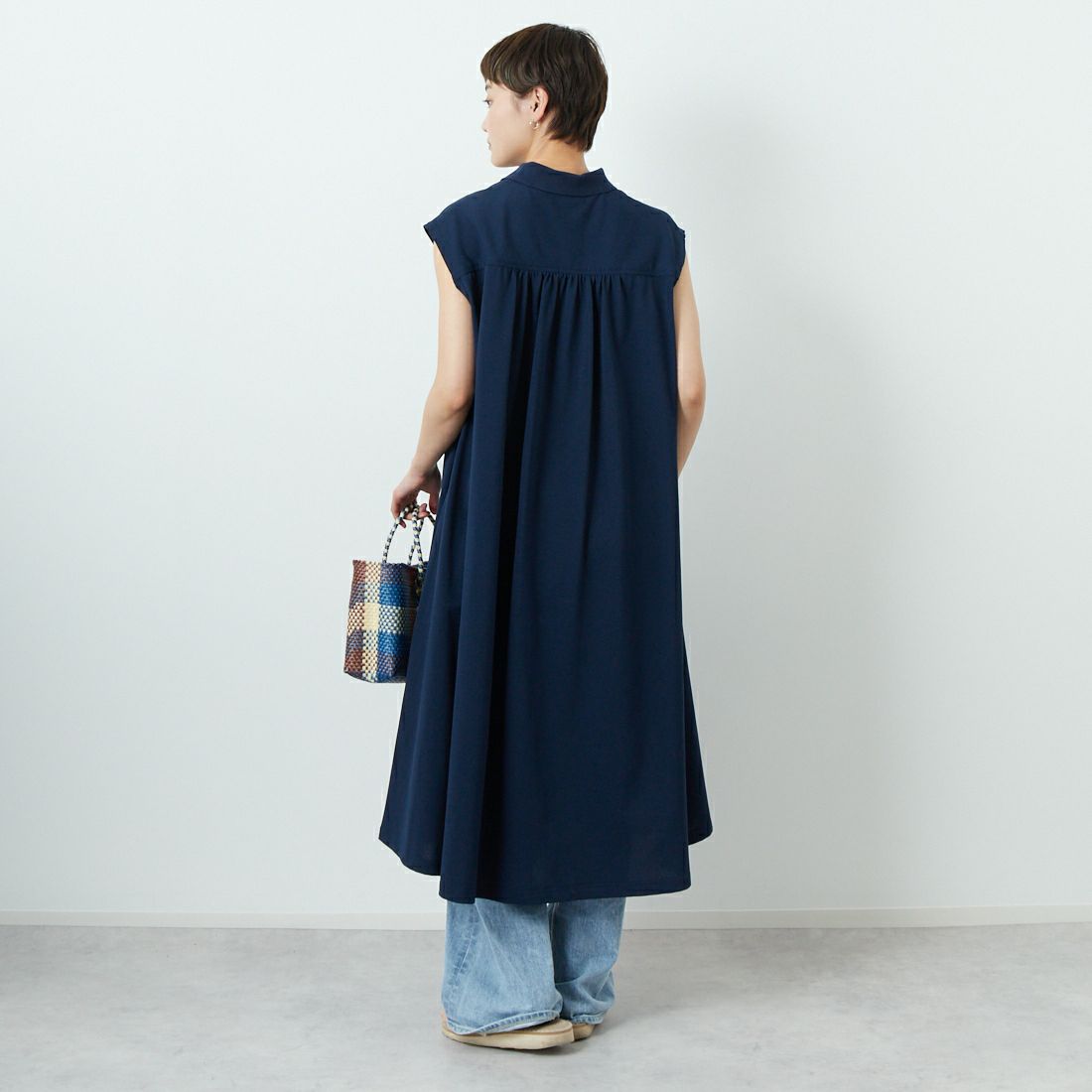 Gymphlex [ジムフレックス] ポロ衿スリーブレスワンピース [GY-G0100QSK] DK.NAVY &&モデル身長：160cm 着用サイズ：14&&